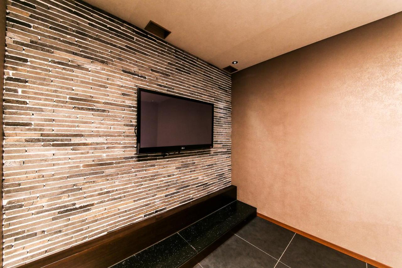 Gyeongju Arrietty Motel Экстерьер фото
