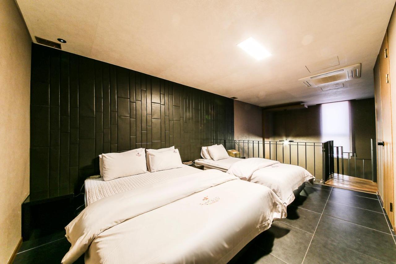 Gyeongju Arrietty Motel Экстерьер фото