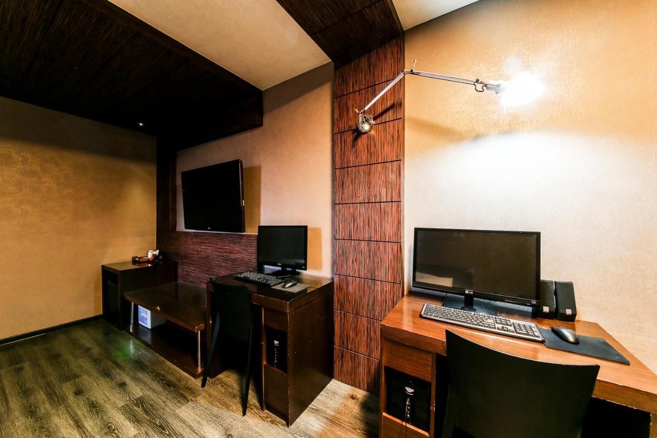 Gyeongju Arrietty Motel Экстерьер фото